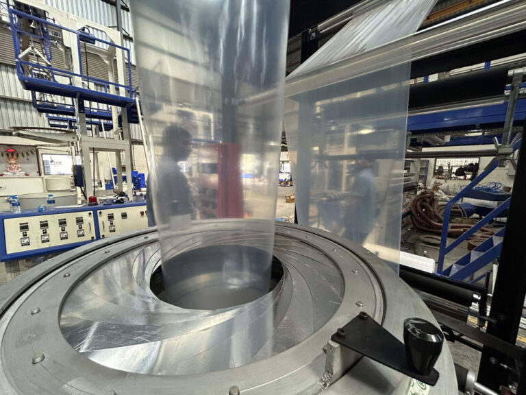 transperrant-768x576